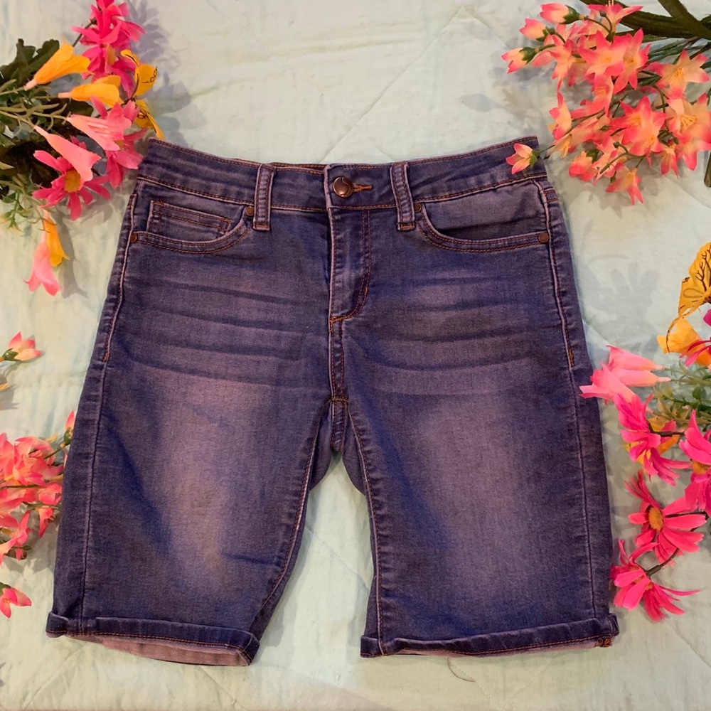 Girls Joe’s denim shorts